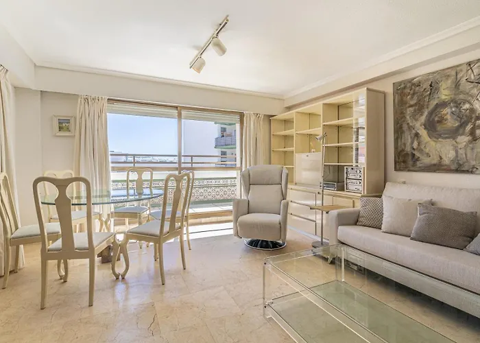 Beachfront Penthouse In Marbella: Seaviews Appartamento Marbella